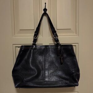 Like new Coach bag
